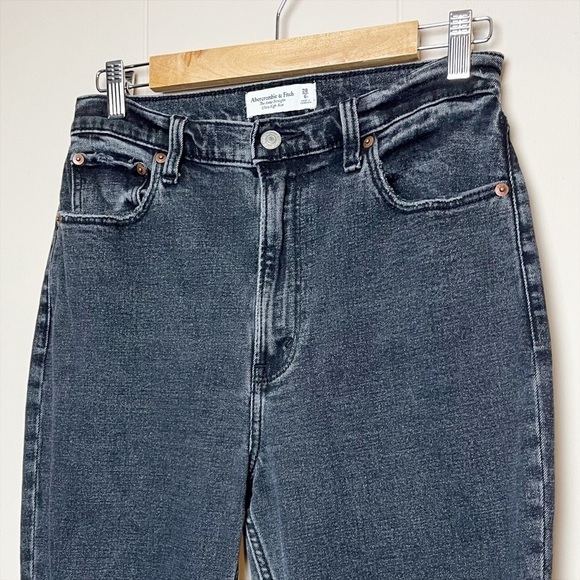 Abercrombie & Fitch Ankle Straight Ultra High Rise Jeans 28 6 black‎ Curve Love - Picture 3 of 14